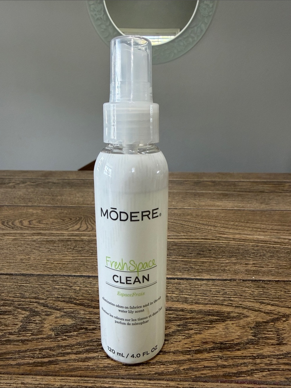 Modere Fresh Space Clean Spray Eliminates Odor on Fabric & in the Air